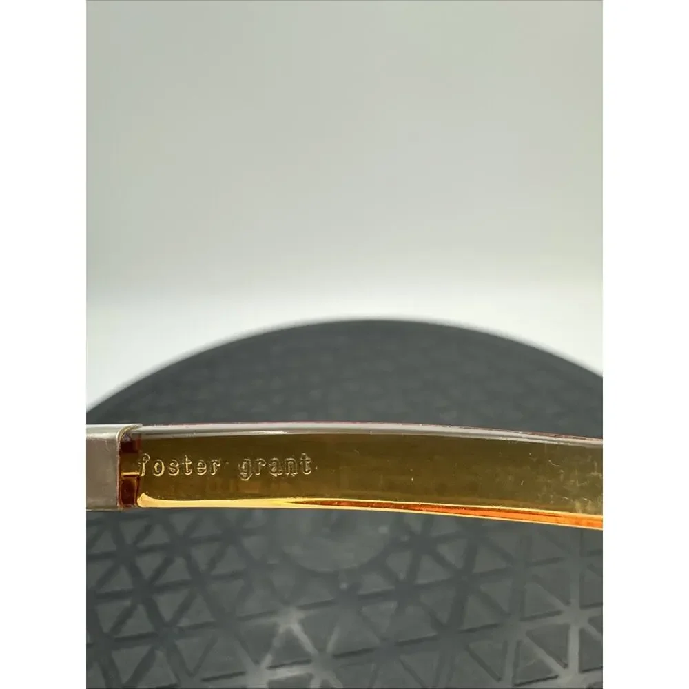 Foster Grant product pair